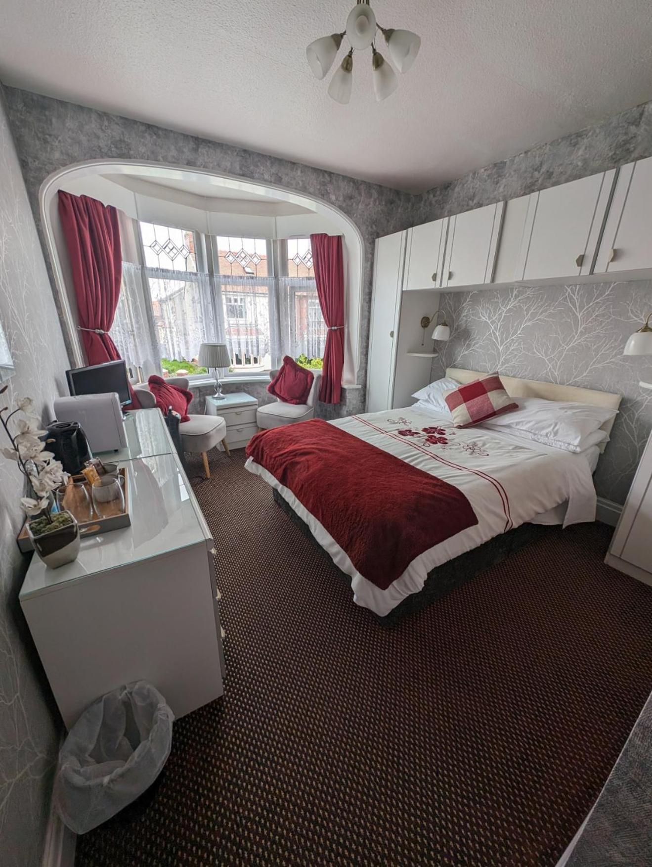 Hesketh Hotel Blackpool Bagian luar foto